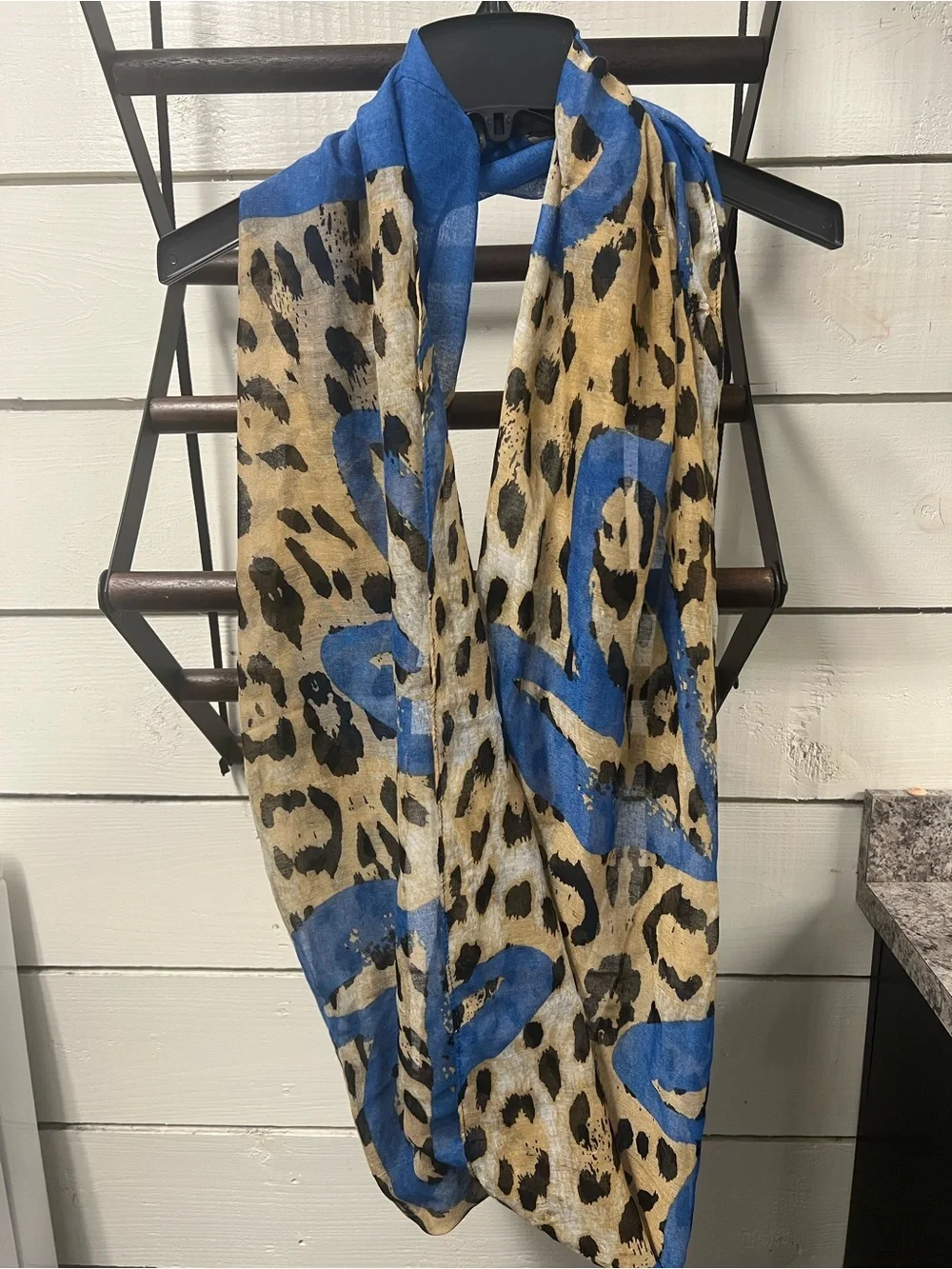 Animal Print Scarf Set - Beige, Black & Blue